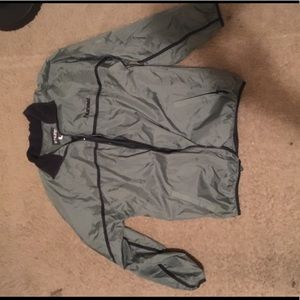 Humnel Windbreaker: Green